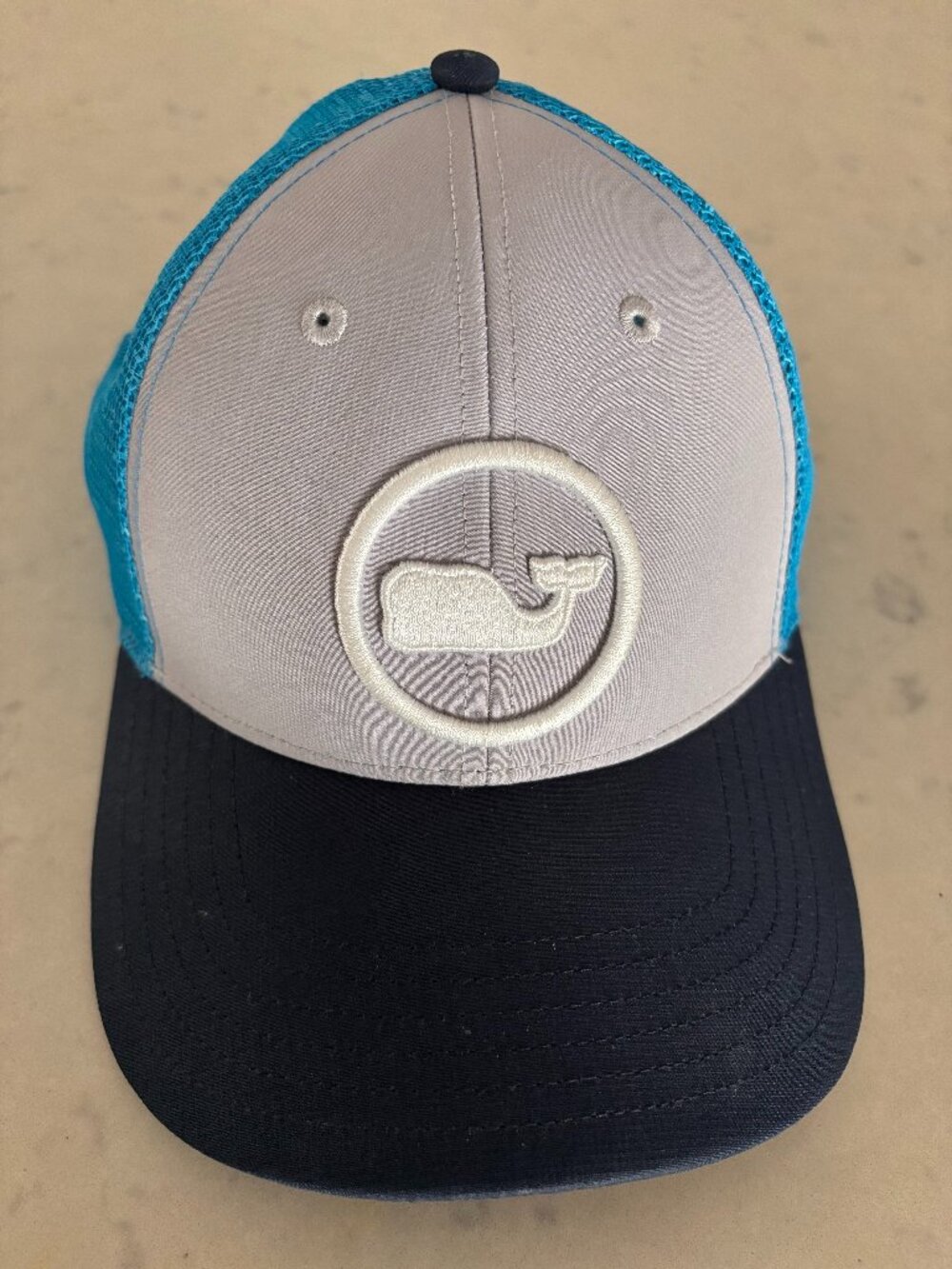 Vineyard Vines Performance Whale Dot Trucker Hat
